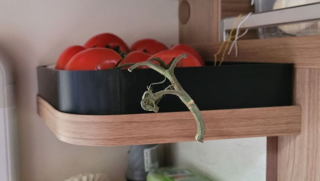 Ablage über Küchenspüle